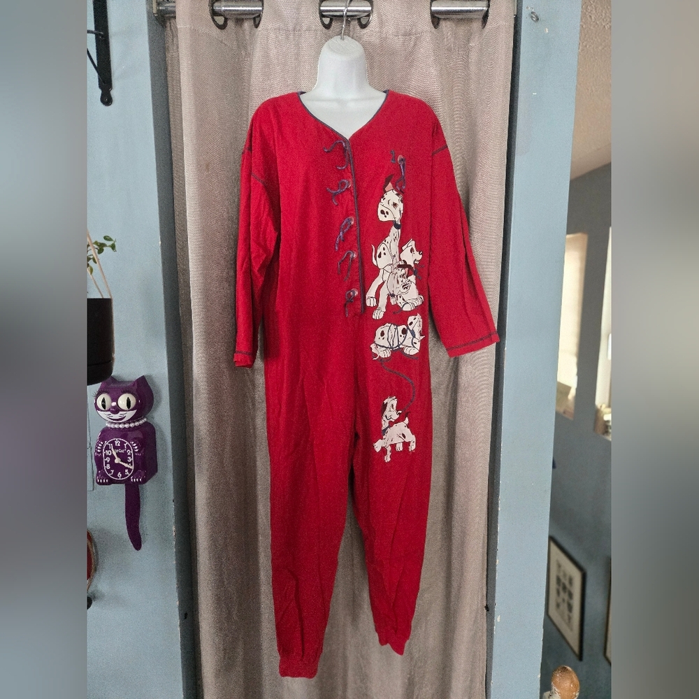 ⭐️Vintage Disney's 101 Dalmations Onesie Pajamas⭐️